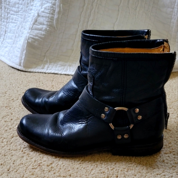 Frye Shoes - Frye harness Melissa leather motorcycle boots women size 7